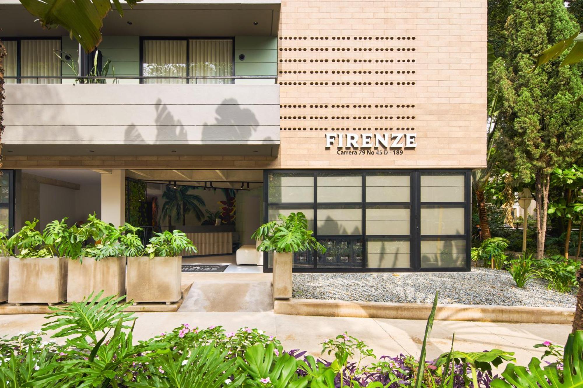 فندق Firenze Lofts ميديلين المظهر الخارجي الصورة